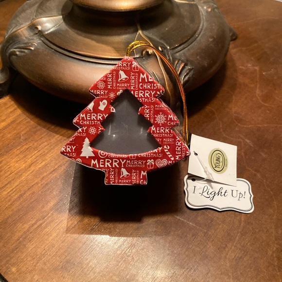 10/$10 💰Youngs Inc.  Light Up Ornament with On/Off Switch NWT - Picture 1 of 6